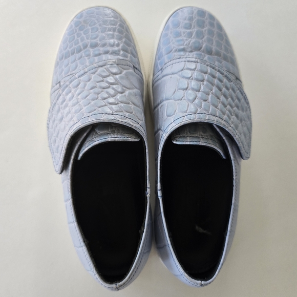 👟 ZCD Montreal Baby Blue Crocodile Trainers - Picture 2 of 12